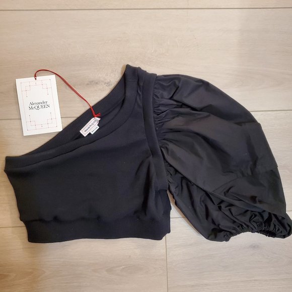 ALEXANDER MCQUEEN One-Shoulder Balloon Sleeve Crop Top - Picture 2 of 6